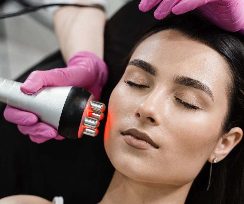 Non-Surgical Skin Tightening Clinic in Surat at Elegance Clinic