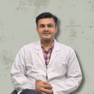 Dr. Ravi Khambhati, Chief Dermatologist at Elegance Clinic Surat